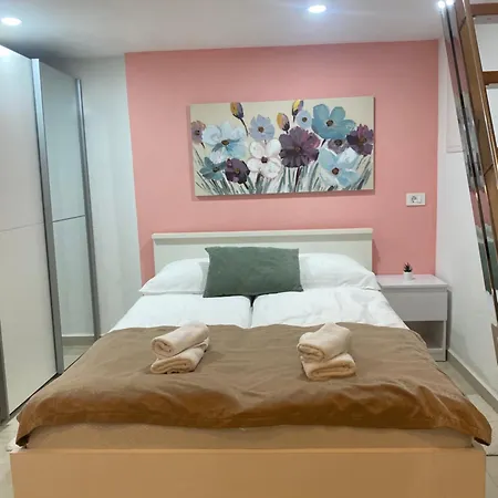 شقة Lucy